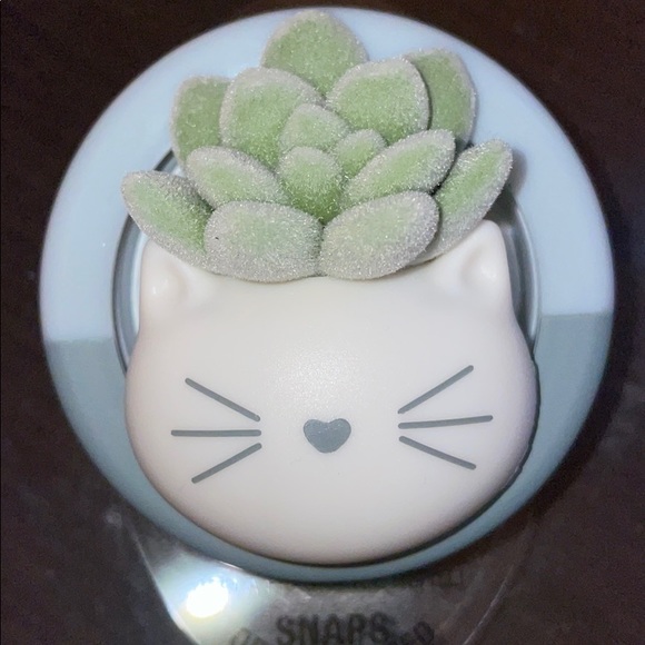 Bath & Body Works cat car air freshener NWT
